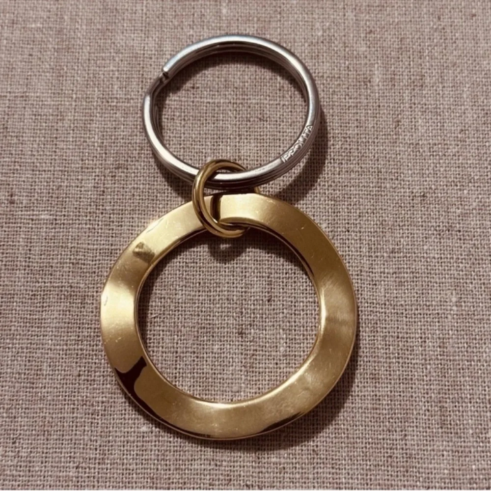 IPPOLITA | Keychain | Circle Logo